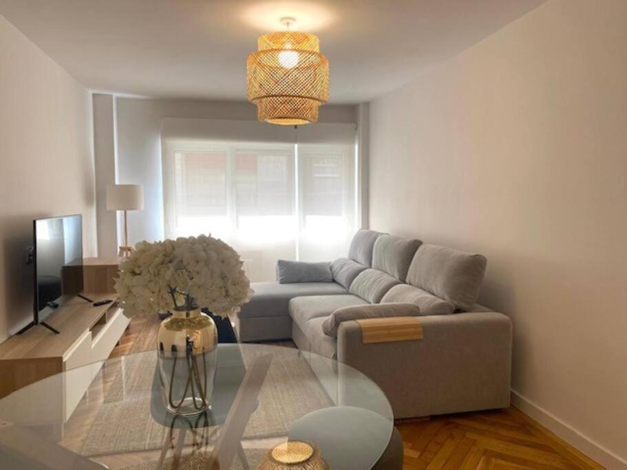 Centro Gijon Cabrales 31 Daire Dış mekan fotoğraf