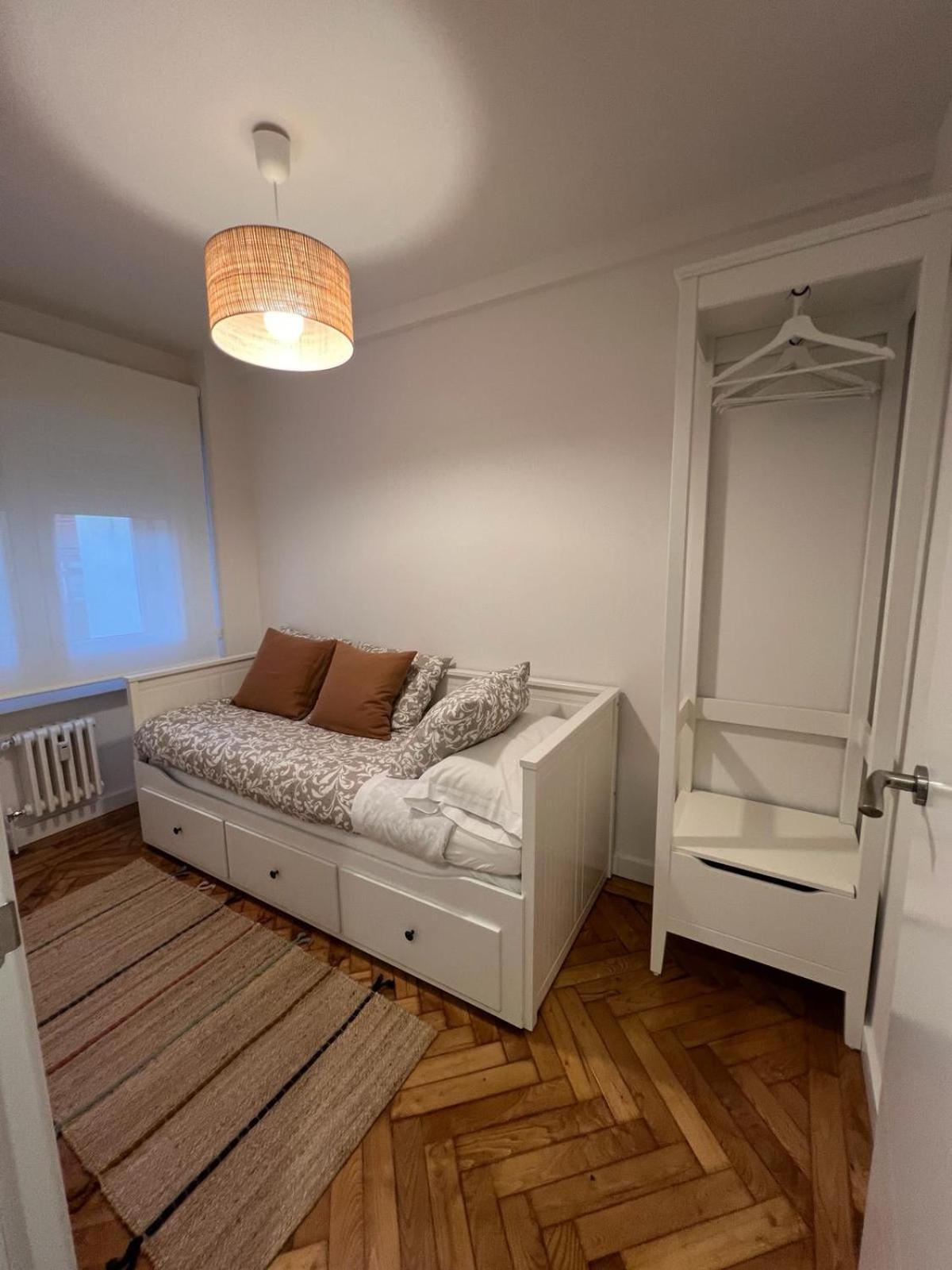 Centro Gijon Cabrales 31 Daire Dış mekan fotoğraf